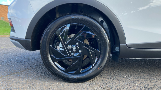 Hyundai BAYON 1.0 TGDi [90] Black Line 5dr Petrol Hatchback - Image 7
